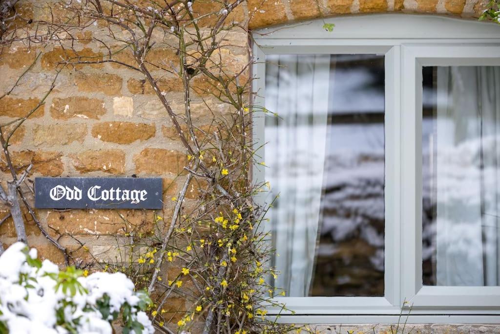 Charming 17Th Century Cotswold Cottage Adlestrop Exteriör bild